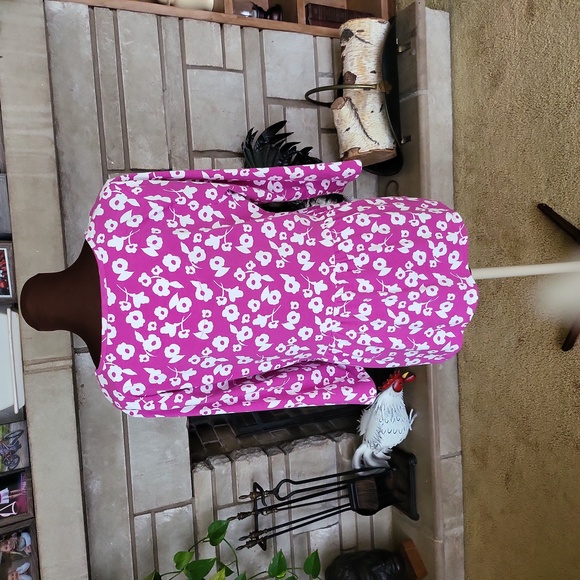 Womens top - Picture 3 of 3